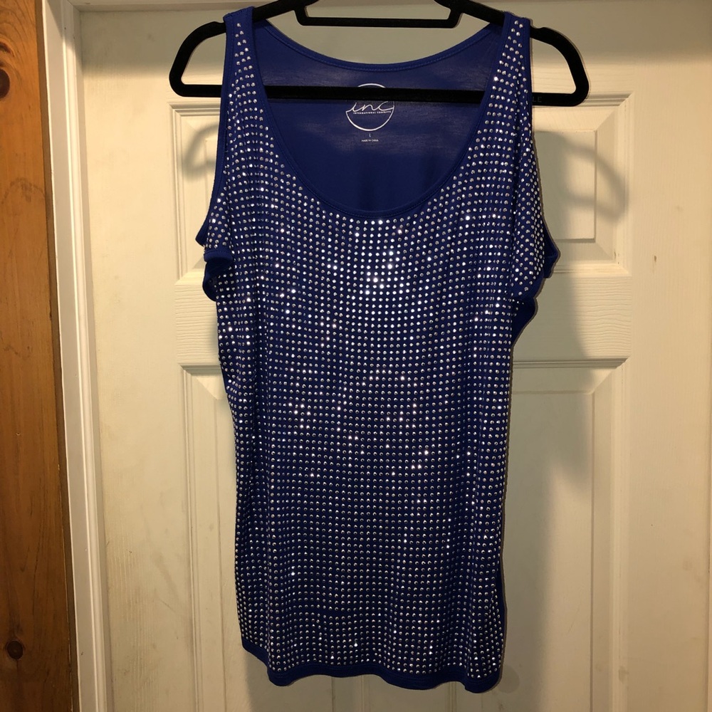 INC shoulder cut out sparkle top